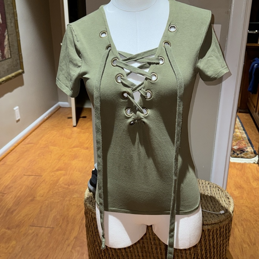 Army green fitted nice short